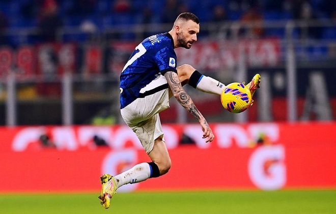 GOGO体育-国米强势横扫库里晋级半决赛，状态火热！！